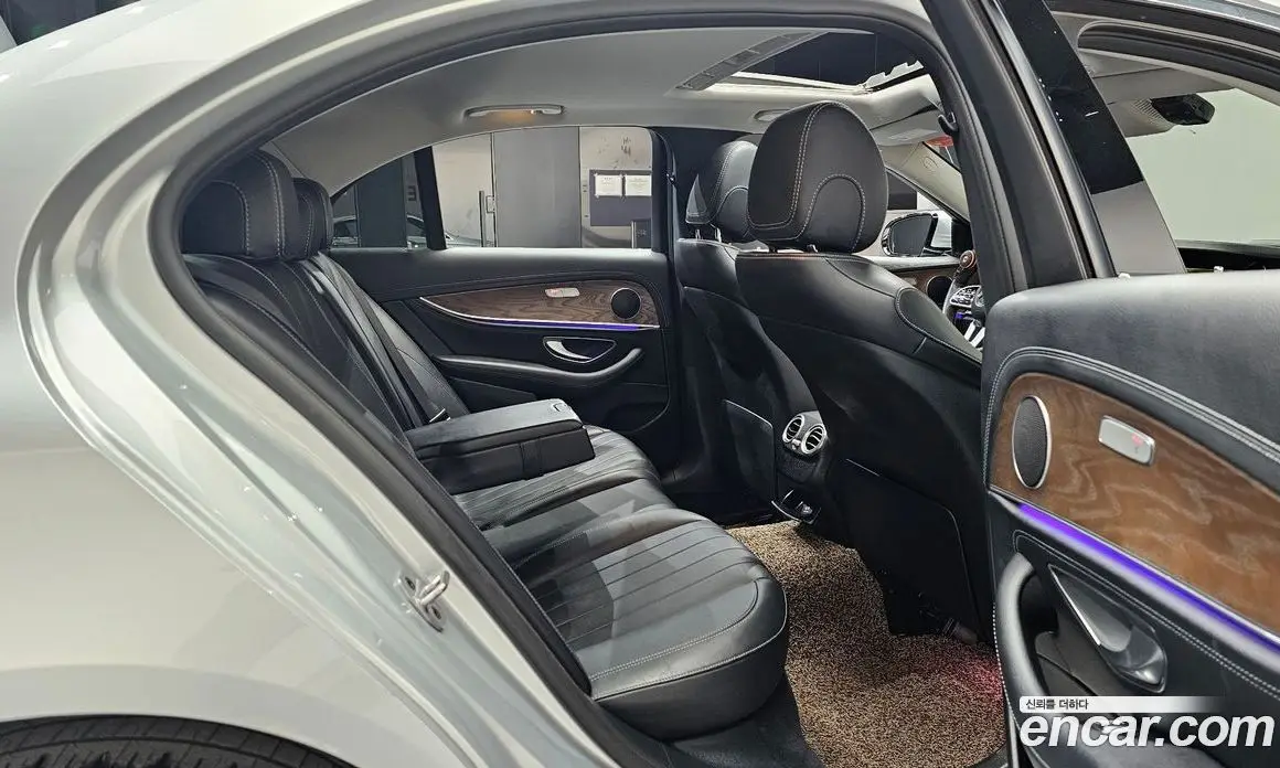 Mercedes-Benz E-Class 2019 1.9 автомат (гидро), фото 16