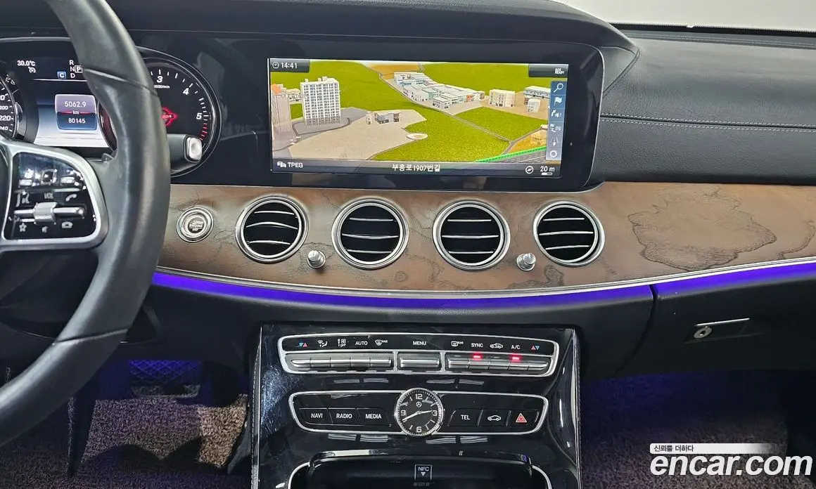 Mercedes-Benz E-Class 2019 1.9 автомат (гидро), фото 18