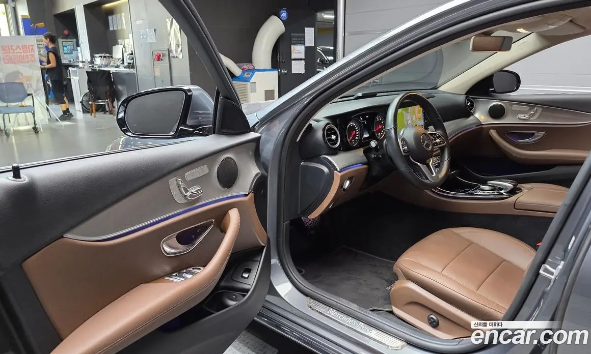 Mercedes-Benz E-Class 2019 2.0 автомат (гидро), фото 13