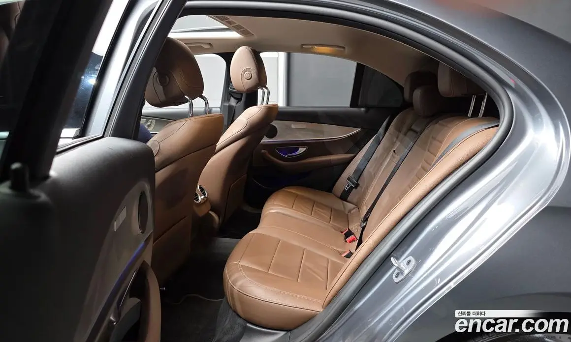 Mercedes-Benz E-Class 2019 2.0 автомат (гидро), фото 18
