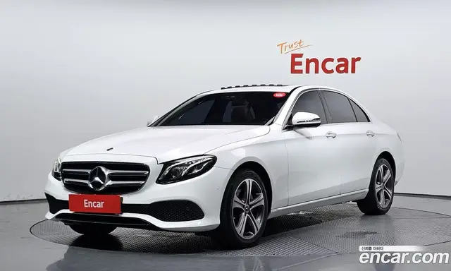 Mercedes-Benz E-Class, 2019, 83 508 км