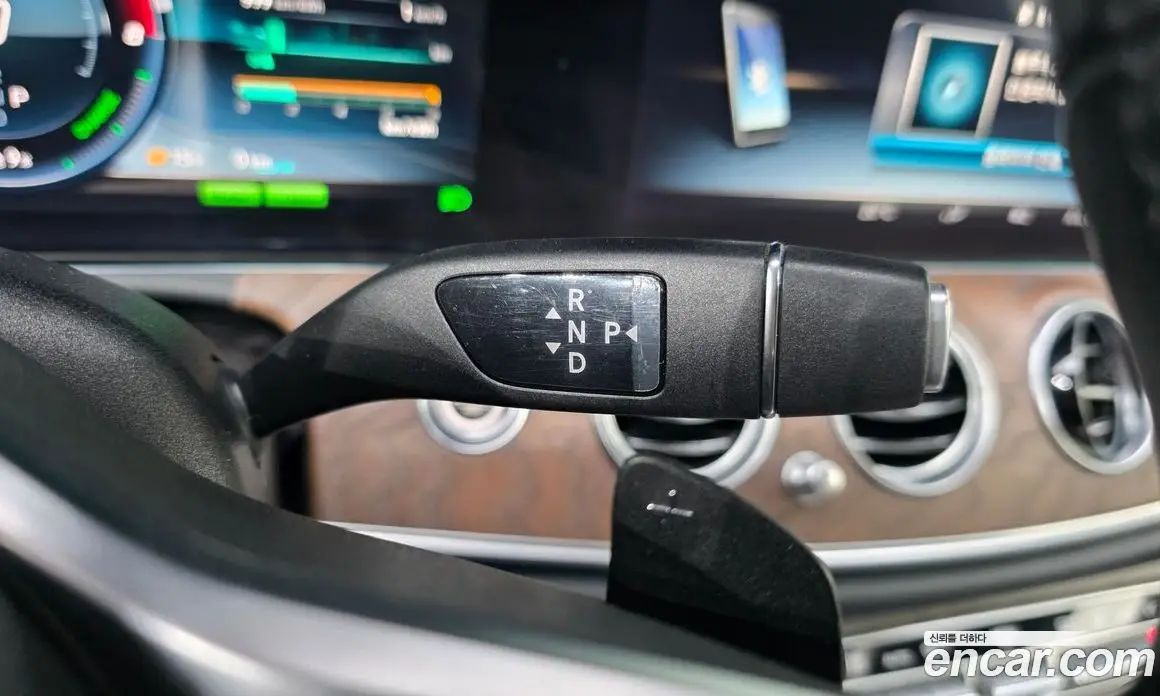 Mercedes-Benz E-Class 2019 2.0 автомат (гидро), фото 11 Mercedes-Benz E-Class 2019 2.0 автомат (гидро), фото 11