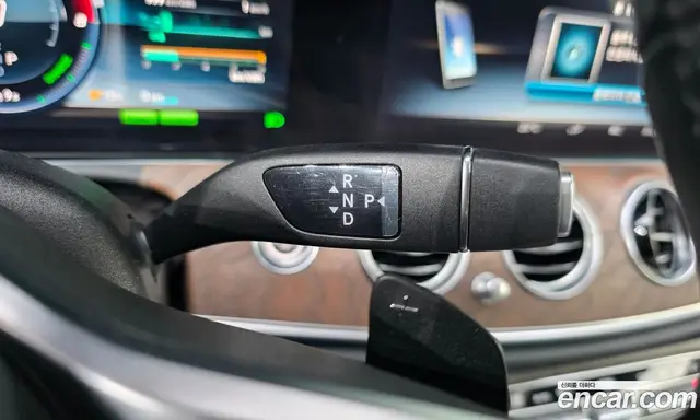 Mercedes-Benz E-Class 2019 2.0 автомат (гидро), миниатюра 11 Mercedes-Benz E-Class 2019 2.0 автомат (гидро), миниатюра 11