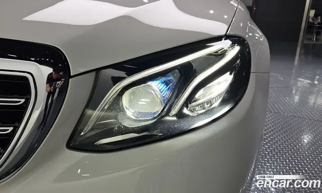 Mercedes-Benz E-Class 2019 2.0 автомат (гидро), миниатюра 7 Mercedes-Benz E-Class 2019 2.0 автомат (гидро), миниатюра 7