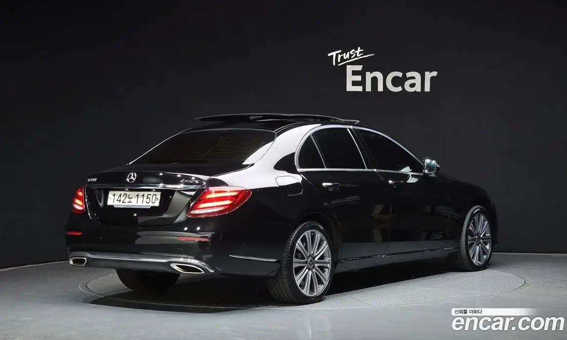 Mercedes-Benz E-Class 2020 3.0 автомат (гидро), фото 2 Mercedes-Benz E-Class 2020 3.0 автомат (гидро), фото 2