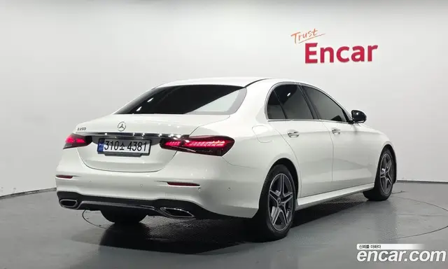 Mercedes-Benz E-Class, 2023, 44 244 км