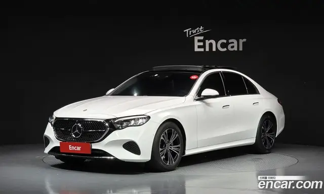 Mercedes-Benz E-Class, 2024, 34 729 км