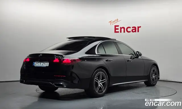 Mercedes-Benz E-Class, 2024, 32 801 км