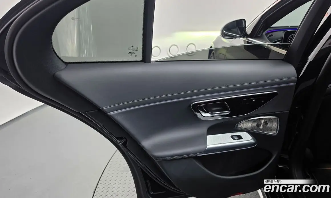 Mercedes-Benz E-Class 2024 2.0 автомат (гидро), фото 14