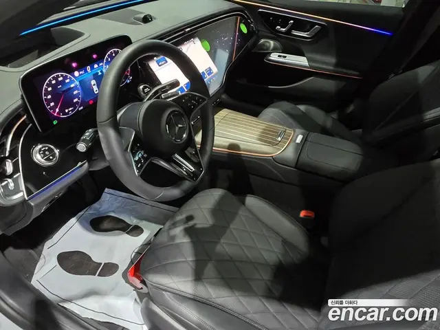 Mercedes-Benz E-Class 2025 3.0 автомат (гидро), миниатюра 8