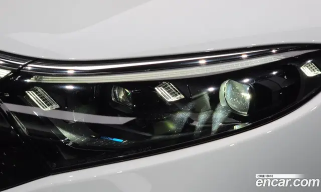 Mercedes-Benz EQS 2023 0.3 автомат (гидро), миниатюра 8 Mercedes-Benz EQS 2023 0.3 автомат (гидро), миниатюра 8