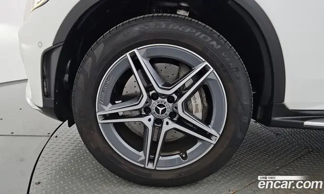 Mercedes-Benz GLC-Class 2022 2.0 автомат (гидро), миниатюра 4 Mercedes-Benz GLC-Class 2022 2.0 автомат (гидро), миниатюра 4