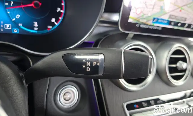 Mercedes-Benz GLC-Class 2023 2.0 автомат (гидро), миниатюра 12