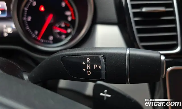 Mercedes-Benz GLE-Class 2018 3.0 автомат (гидро), миниатюра 12