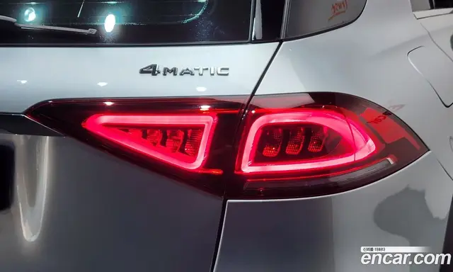 Mercedes-Benz GLE-Class 2021 1.9 автомат (гидро), миниатюра 9