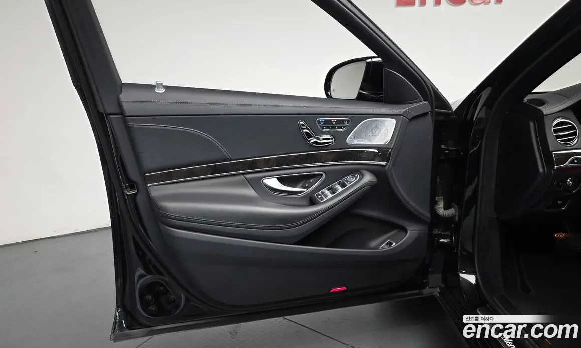 Mercedes-Benz S-Class 2015 4.7 автомат (гидро), фото 13 Mercedes-Benz S-Class 2015 4.7 автомат (гидро), фото 13