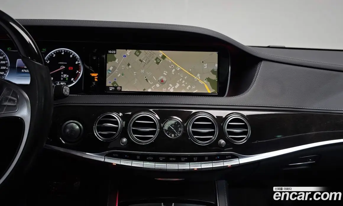 Mercedes-Benz S-Class 2015 4.7 автомат (гидро), фото 18 Mercedes-Benz S-Class 2015 4.7 автомат (гидро), фото 18