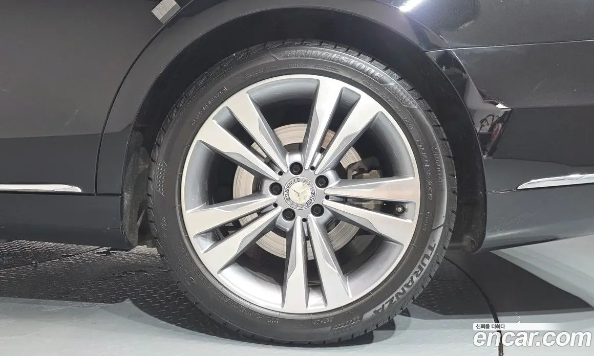 Mercedes-Benz S-Class 2015 4.7 автомат (гидро), фото 6 Mercedes-Benz S-Class 2015 4.7 автомат (гидро), фото 6