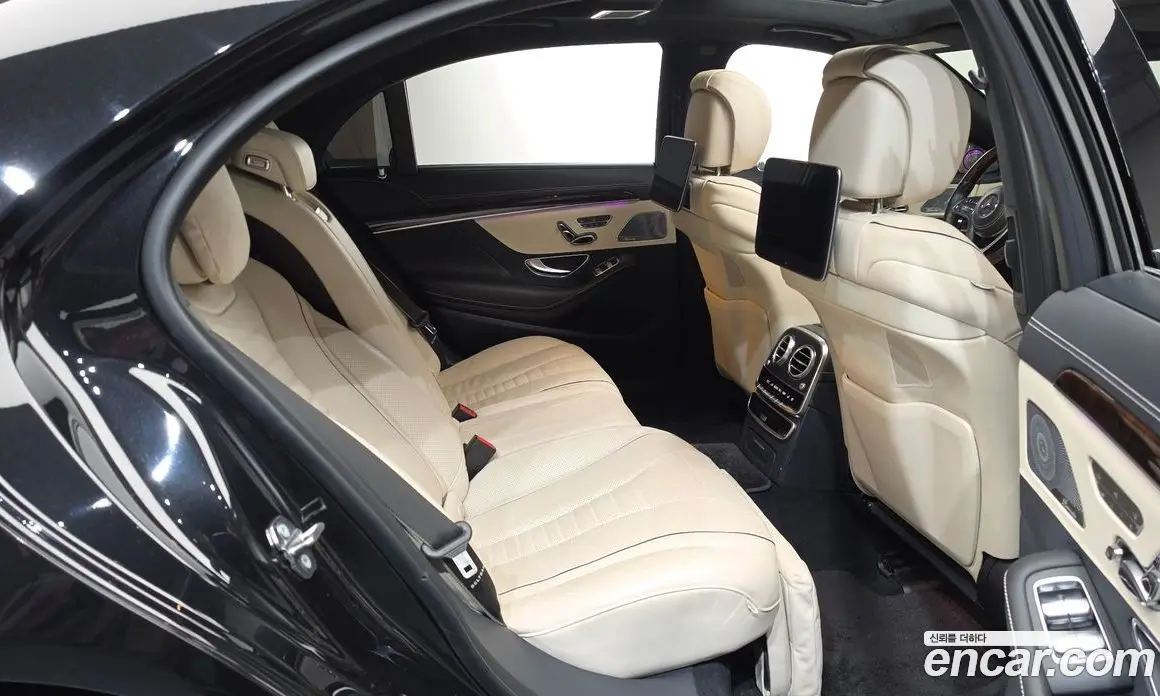 Mercedes-Benz S-Class 2018 4.0 автомат (гидро), фото 17 Mercedes-Benz S-Class 2018 4.0 автомат (гидро), фото 17