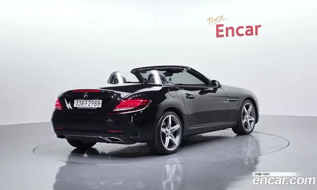 Mercedes-Benz SLC-Class 2017 2.0 автомат (гидро), миниатюра 2
