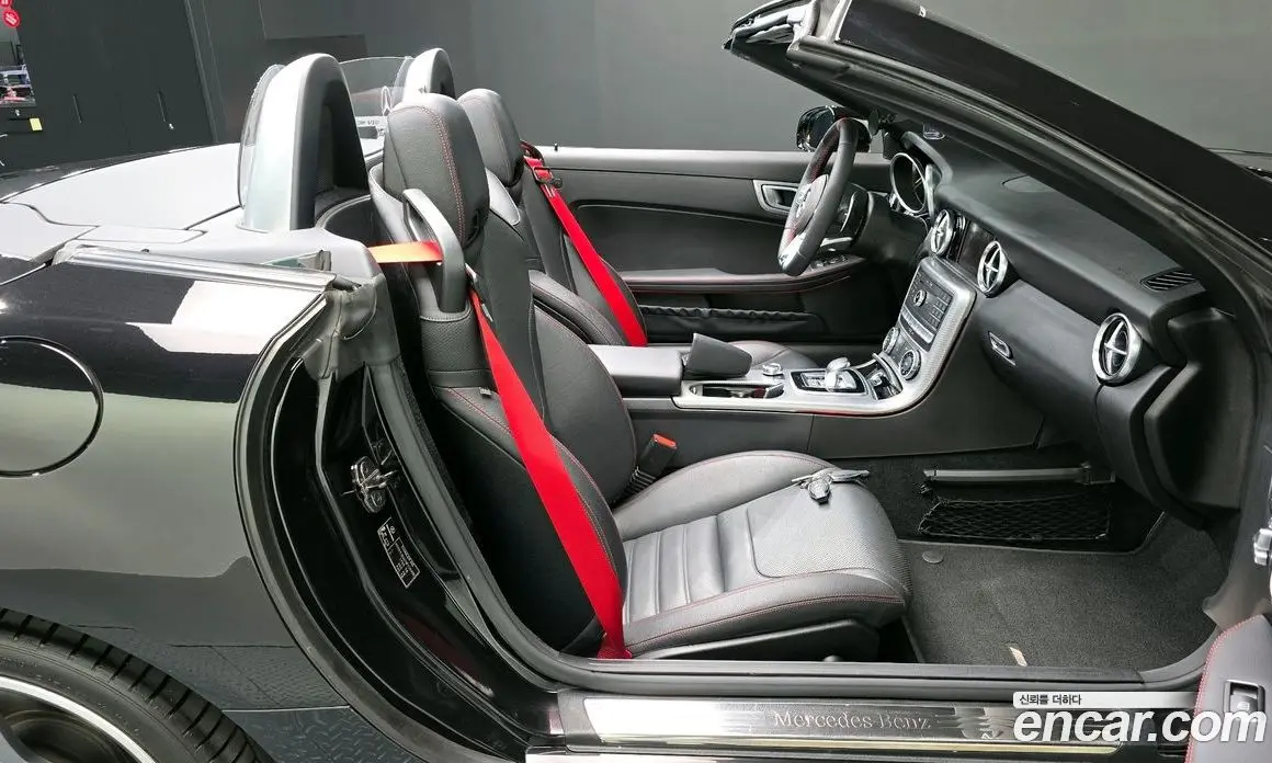Mercedes-Benz SLC-Class 2017 2.0 автомат (гидро), фото 17