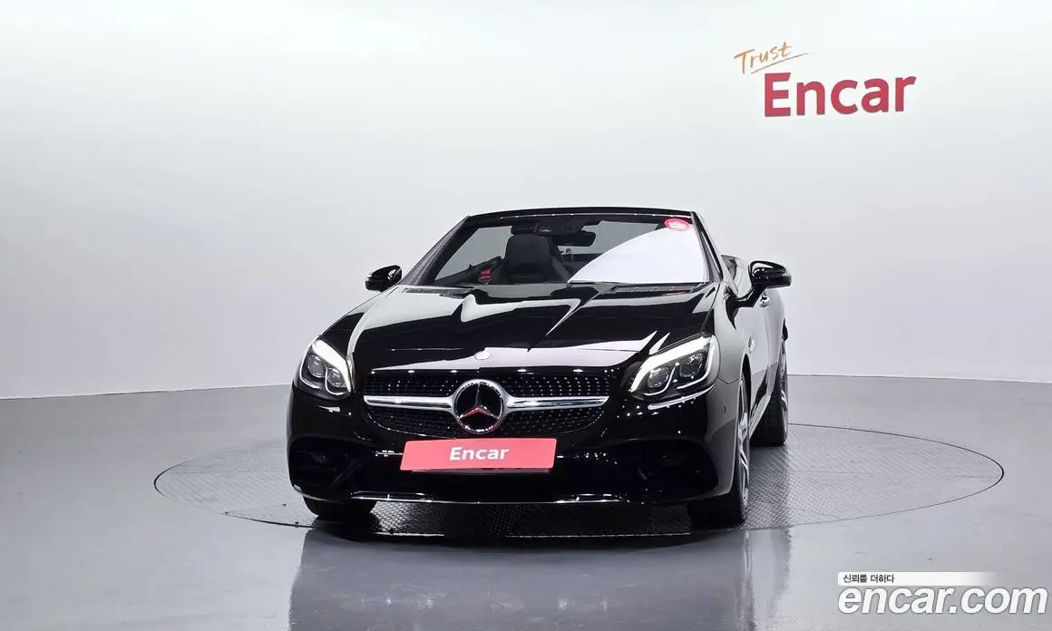 Mercedes-Benz SLC-Class 2017 2.0 автомат (гидро), фото 3