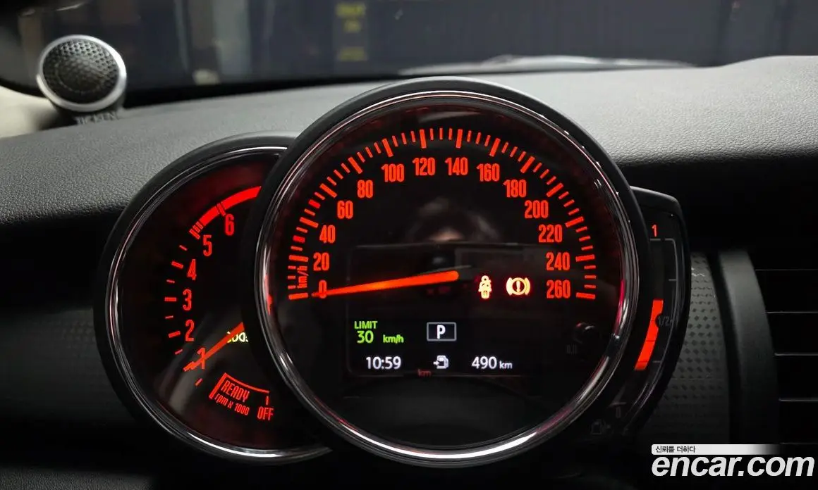 Mini Cooper 2017 1.5 автомат (гидро), фото 11 Mini Cooper 2017 1.5 автомат (гидро), фото 11