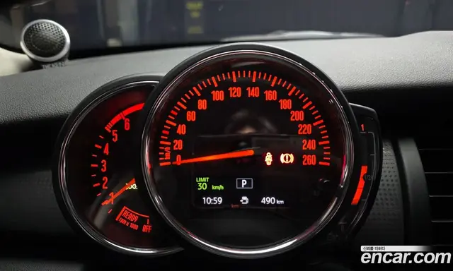 Mini Cooper 2017 1.5 автомат (гидро), миниатюра 11 Mini Cooper 2017 1.5 автомат (гидро), миниатюра 11
