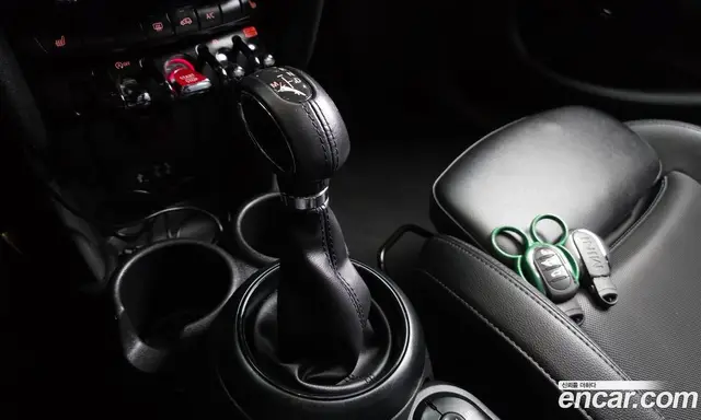 Mini Cooper 2017 1.5 автомат (гидро), миниатюра 12