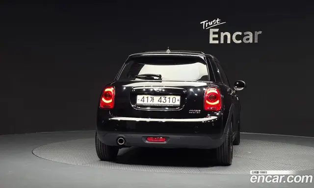 Mini Cooper 2017 1.5 автомат (гидро), миниатюра 4 Mini Cooper 2017 1.5 автомат (гидро), миниатюра 4
