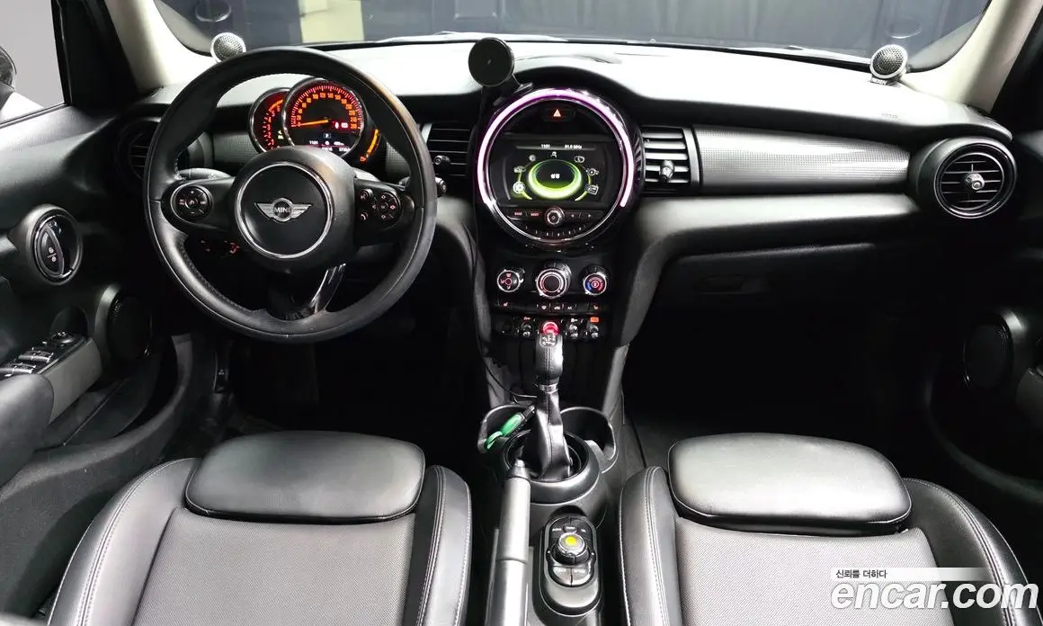 Mini Cooper 2017 1.5 автомат (гидро), фото 10 Mini Cooper 2017 1.5 автомат (гидро), фото 10