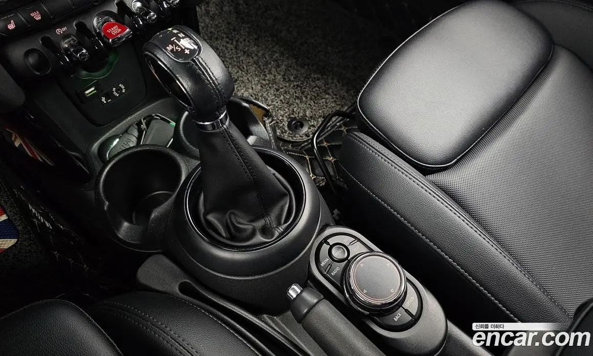 Mini Cooper 2018 1.5 автомат (гидро), фото 12 Mini Cooper 2018 1.5 автомат (гидро), фото 12