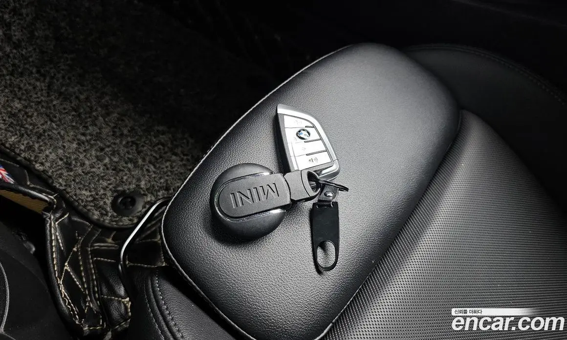 Mini Cooper 2018 1.5 автомат (гидро), фото 16 Mini Cooper 2018 1.5 автомат (гидро), фото 16