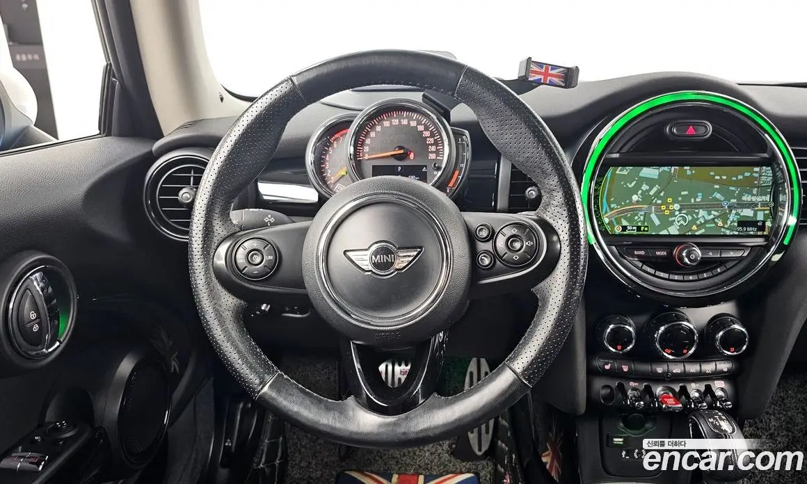 Mini Cooper 2018 1.5 автомат (гидро), фото 19 Mini Cooper 2018 1.5 автомат (гидро), фото 19
