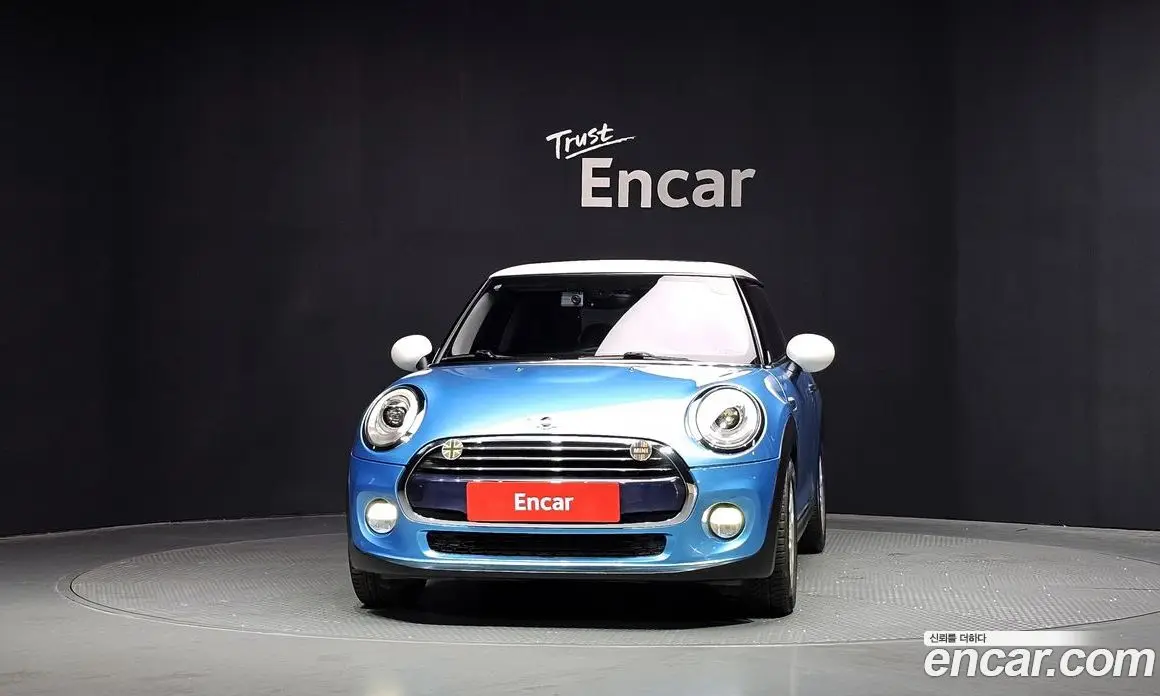 Mini Cooper 2018 1.5 автомат (гидро), фото 3 Mini Cooper 2018 1.5 автомат (гидро), фото 3