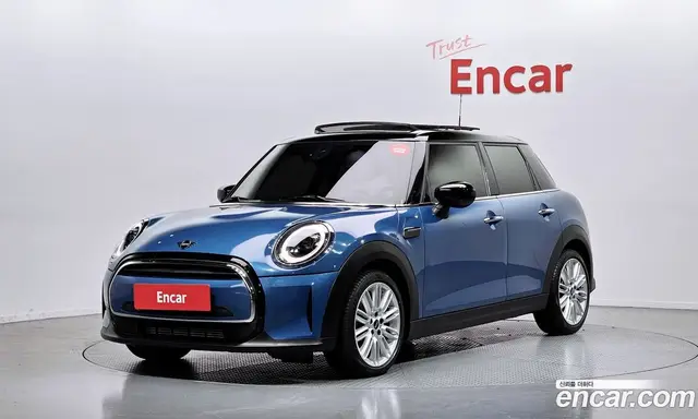Mini Cooper, 2022, 30 092 км