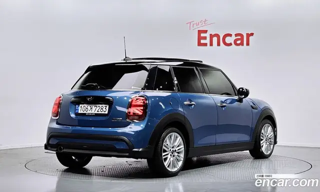 Mini Cooper 2022 1.5 автомат (гидро), миниатюра 2
