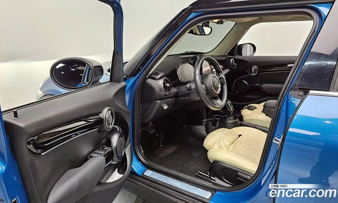 Mini Cooper 2022 1.5 автомат (гидро), фото 13