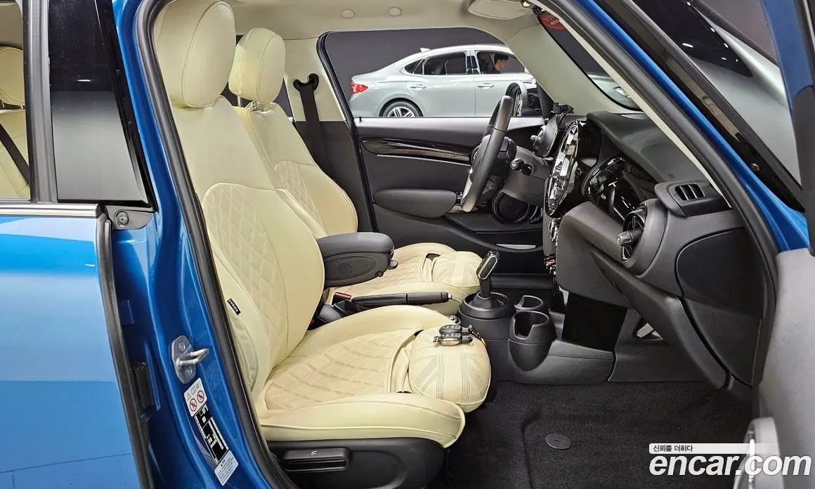 Mini Cooper 2022 1.5 автомат (гидро), фото 18