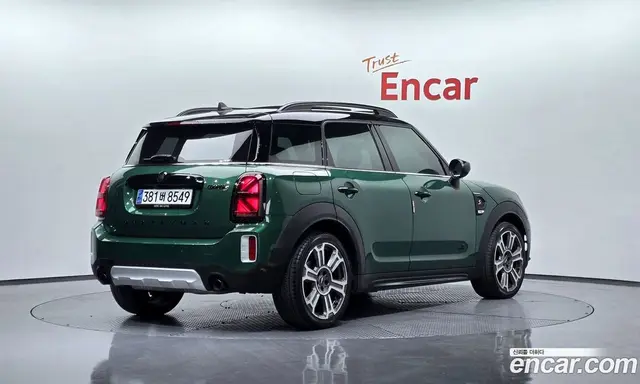 Mini Countryman, 2023, 72 228 км