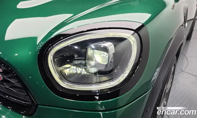 Mini Countryman 2023 2.0 автомат (гидро), миниатюра 7