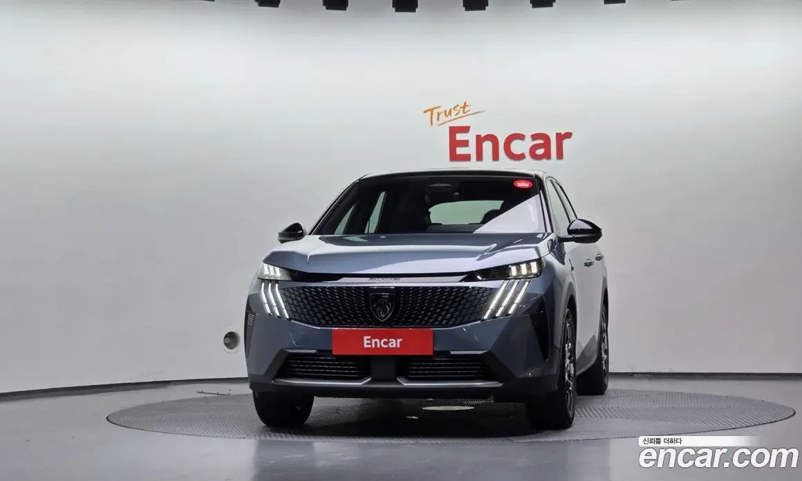Peugeot 3008 2025 1.2 автомат (гидро), фото 3