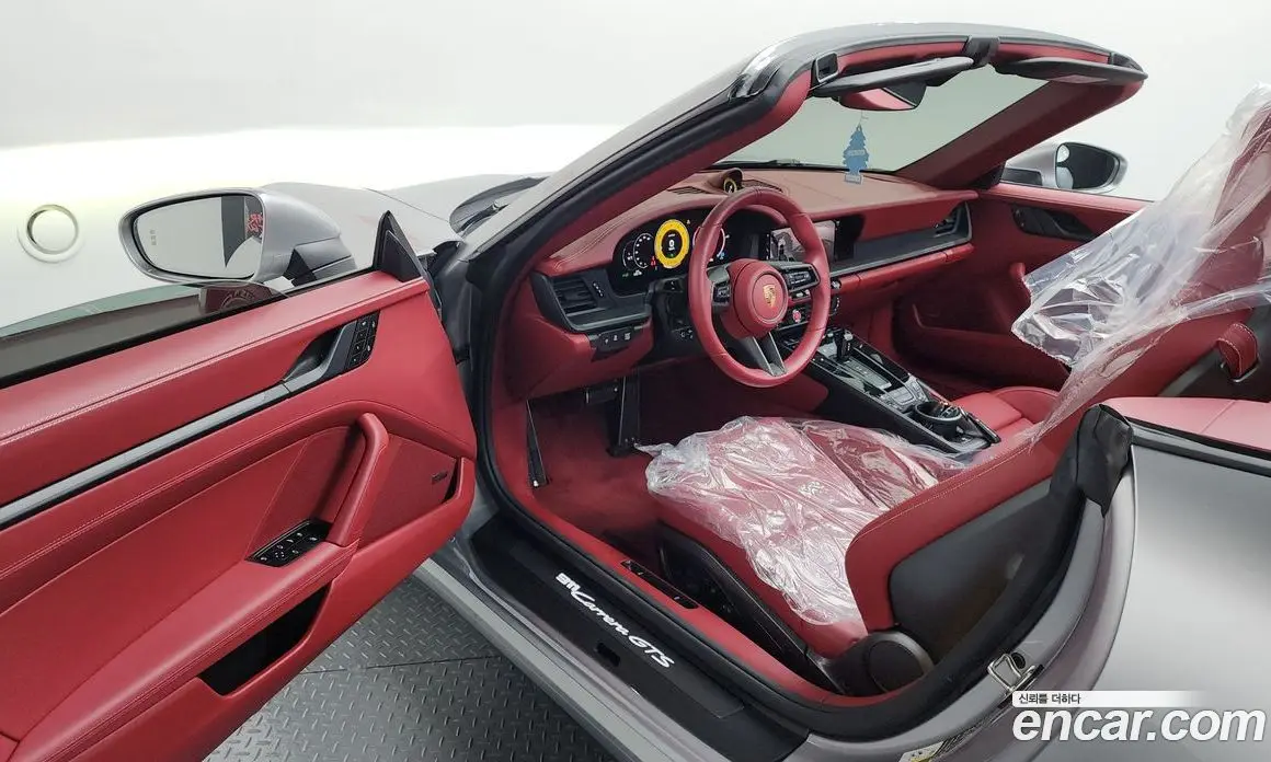 Porsche 911 2025 3.6 автомат (гидро), фото 13 Porsche 911 2025 3.6 автомат (гидро), фото 13