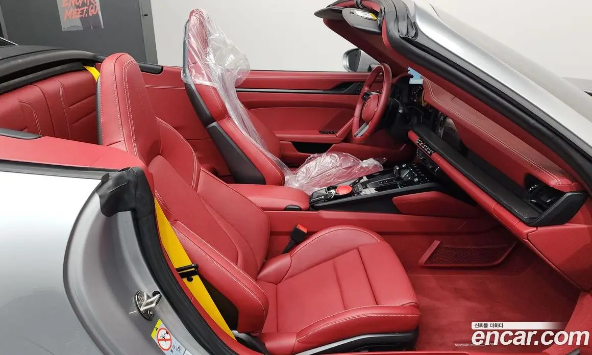 Porsche 911 2025 3.6 автомат (гидро), фото 16 Porsche 911 2025 3.6 автомат (гидро), фото 16