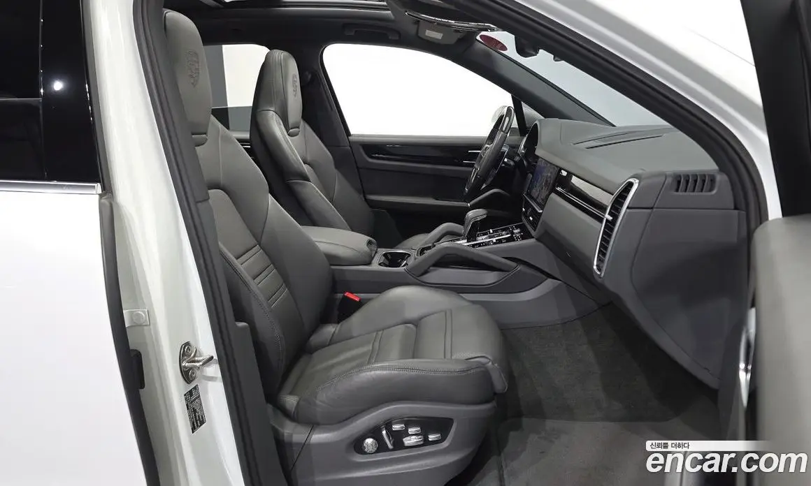Porsche Cayenne 2019 3.0 автомат (гидро), фото 17