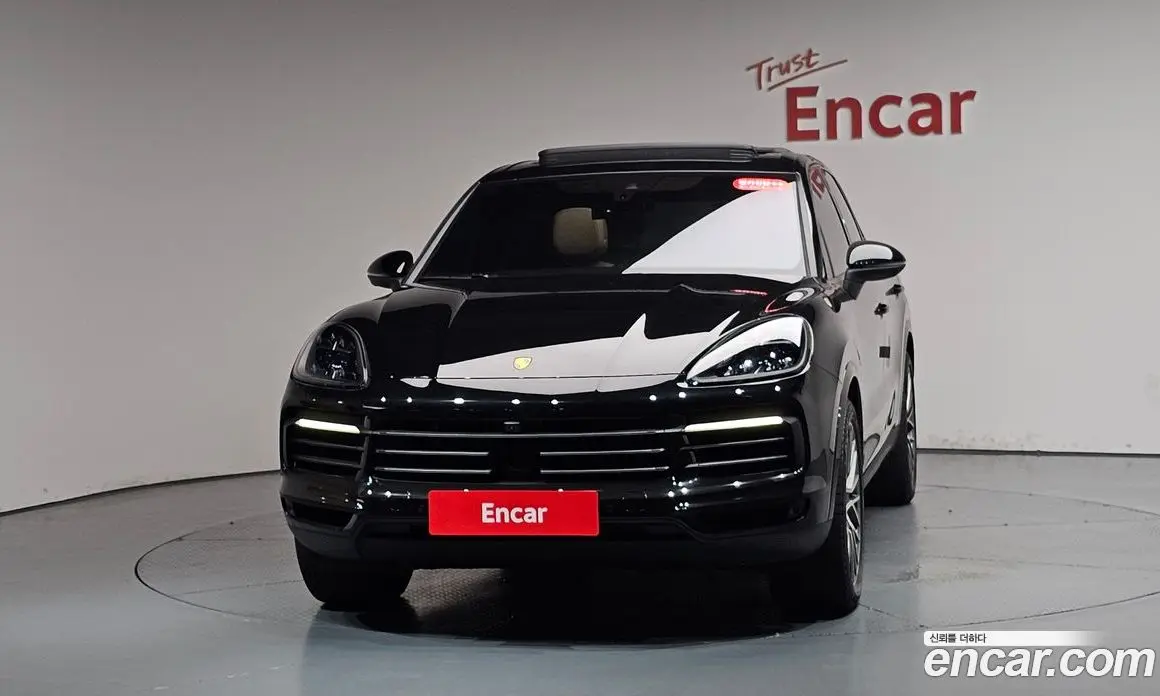 Porsche Cayenne 2023 3.0 автомат (гидро), фото 2 Porsche Cayenne 2023 3.0 автомат (гидро), фото 2