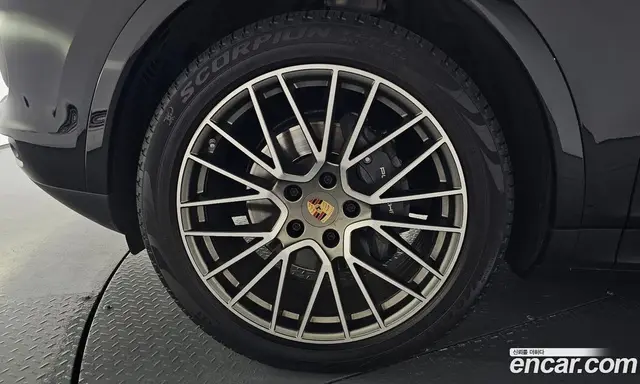 Porsche Cayenne 2023 3.0 автомат (гидро), миниатюра 4 Porsche Cayenne 2023 3.0 автомат (гидро), миниатюра 4
