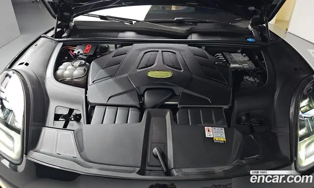 Porsche Cayenne 2023 3.0 автомат (гидро), миниатюра 5 Porsche Cayenne 2023 3.0 автомат (гидро), миниатюра 5