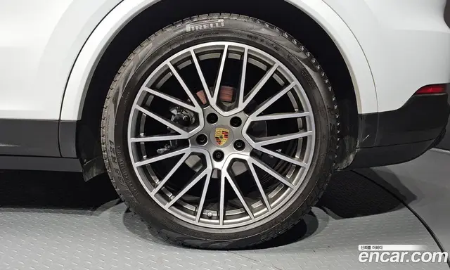 Porsche Cayenne 2023 3.0 автомат (гидро), миниатюра 7