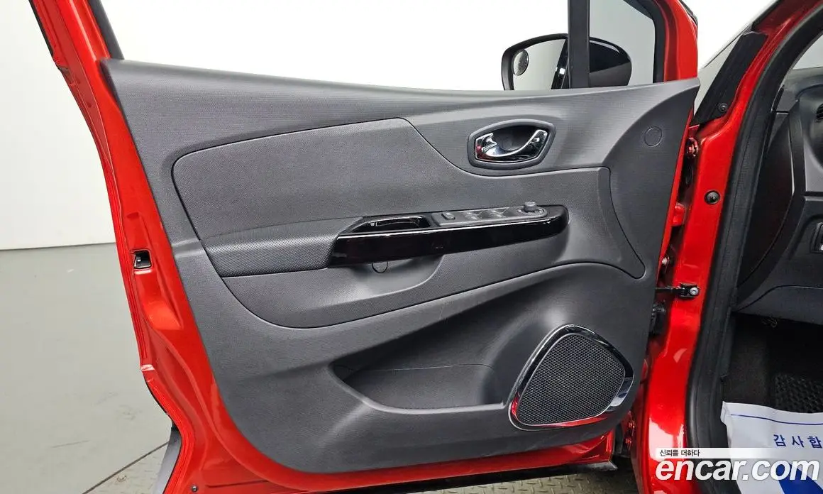 Renault (Samsung) QM3 2015 1.5 автомат (гидро), фото 14 Renault (Samsung) QM3 2015 1.5 автомат (гидро), фото 14
